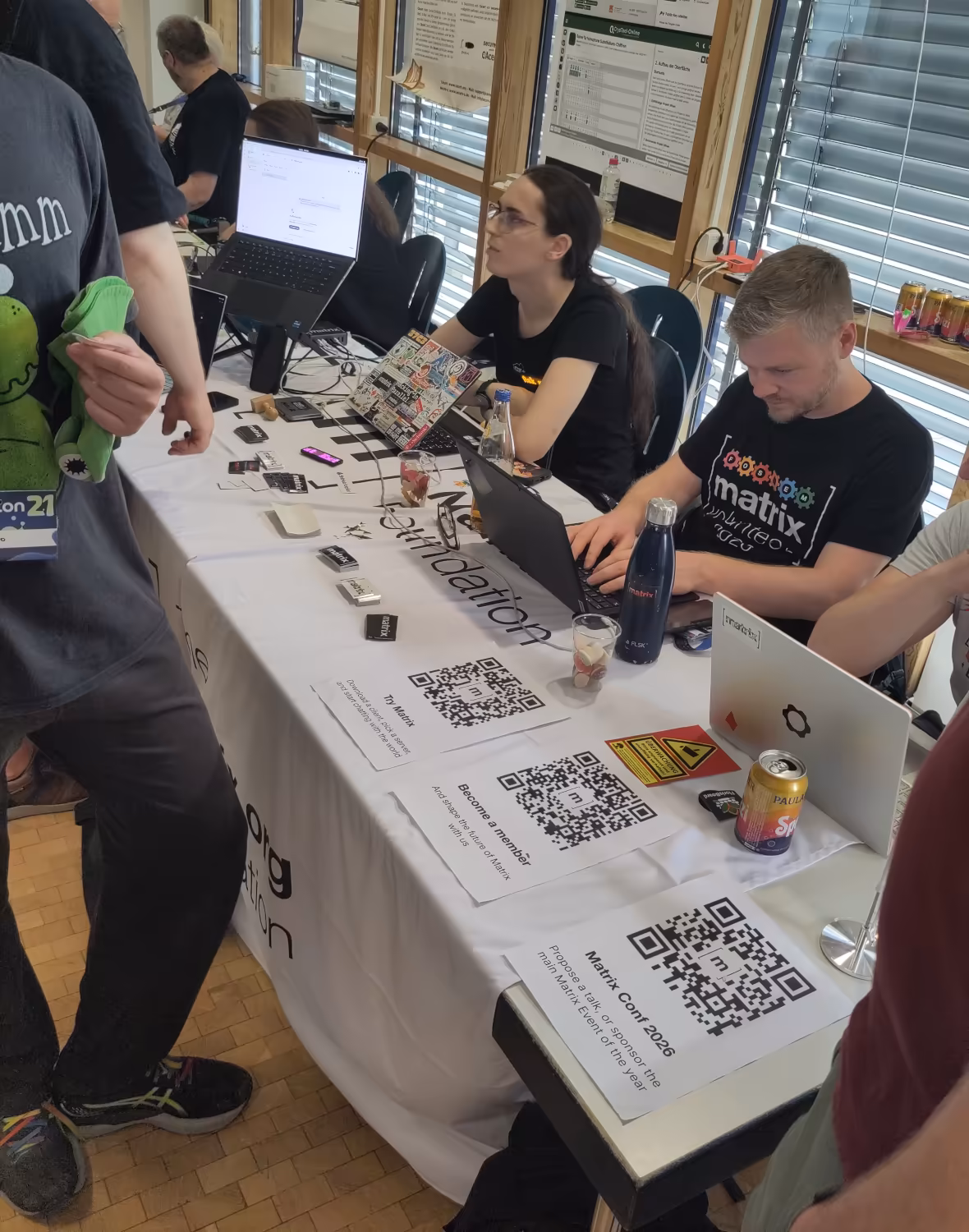 photo of the Matrix booth at FrOSCon